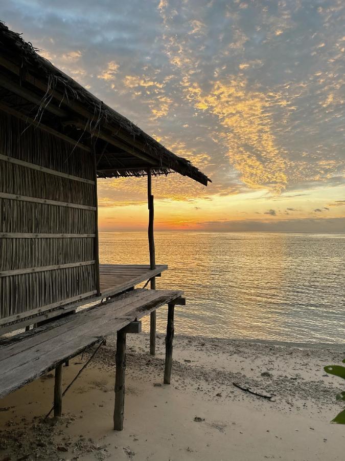 West Mansuar Homestay Pulau Mansuar Luaran gambar